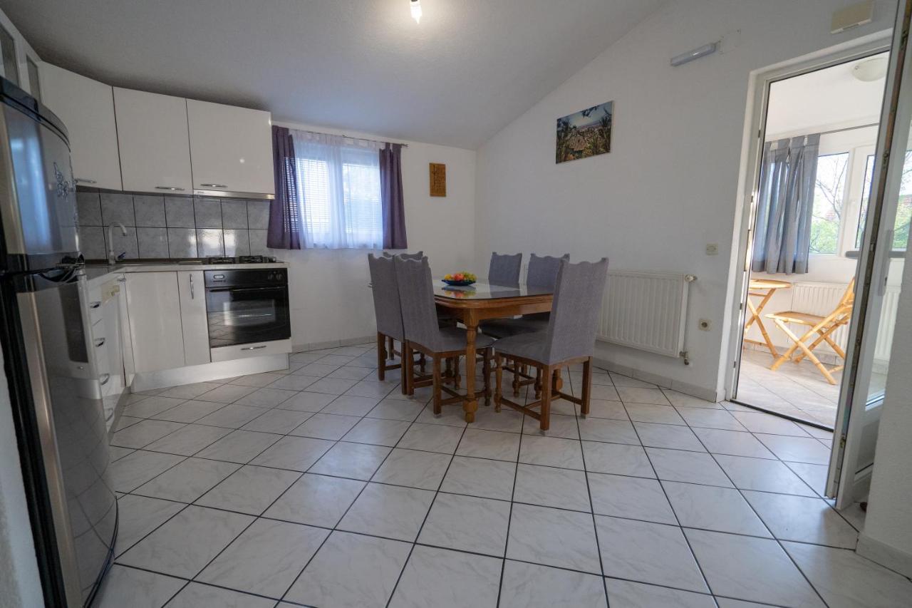 Apartman Marija 伊莫茨基 外观 照片