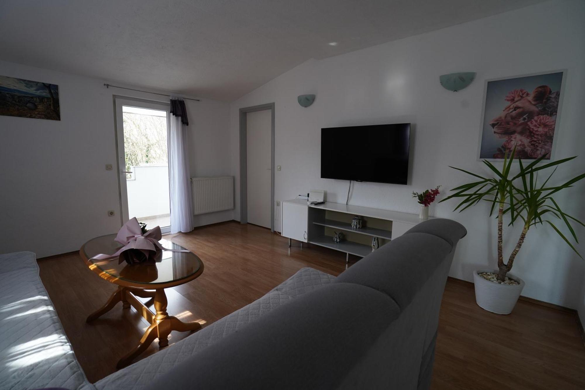 Apartman Marija 伊莫茨基 外观 照片